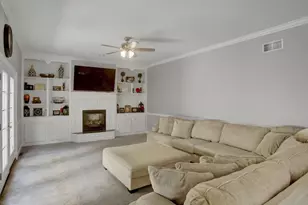 2384 Castlegreen Dr, Greencastle, PA 17225 - Photo 27