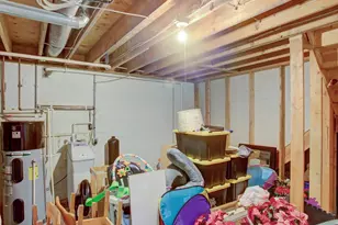 2384 Castlegreen Dr, Greencastle, PA 17225 - Photo 69