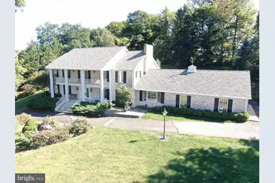 586 Crestwood Drive, Chambersburg, PA 17202 - Photo 5