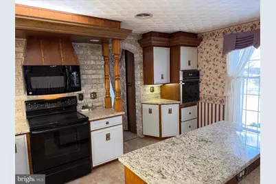 586 Crestwood Drive, Chambersburg, PA 17202 - Photo 41