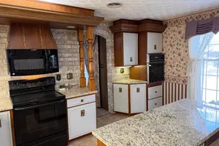 586 Crestwood Dr, Chambersburg, PA 17202 - Photo 41