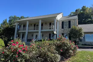 586 Crestwood Dr, Chambersburg, PA 17202 - Photo 11