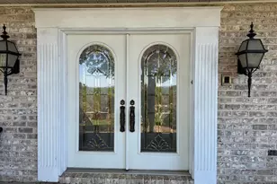 586 Crestwood Dr, Chambersburg, PA 17202 - Photo 17