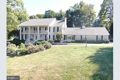 586 Crestwood Drive, Chambersburg, PA 17202 - Photo 5