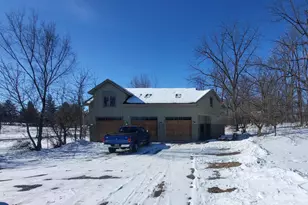 645 Edwards Ave, Chambersburg, PA 17202 - Photo 1