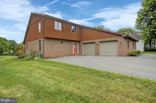 10050 McCreary Rd, Shippensburg, PA 17257 - Photo 5
