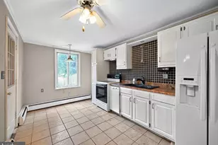 45 W Dahlgren St, Greencastle, PA 17225 - Photo 7