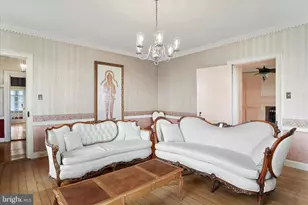 431 Leitersburg St, Greencastle, PA 17225 - Photo 11