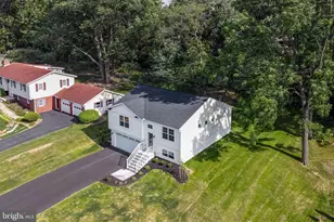 197 Echo Dr, Chambersburg, PA 17202 - Photo 5