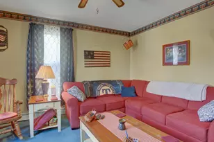 208 Hamilton Ave, Waynesboro, PA 17268 - Photo 11