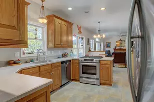 8140 Golf Vista Dr, Greencastle, PA 17225 - Photo 13