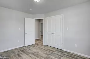 30 Dahlgren Street E, Greencastle, PA 17225 - Photo 23