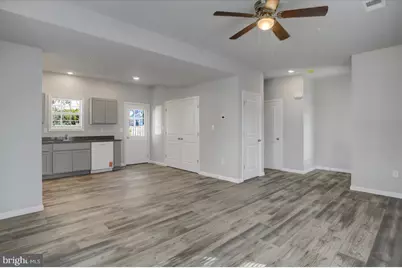 30 Dahlgren Street E, Greencastle, PA 17225 - Photo 9