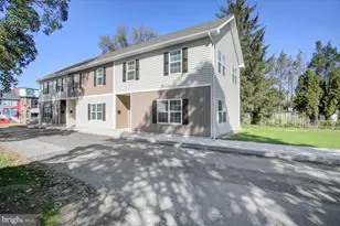 30 Dahlgren Street E, Greencastle, PA 17225 - Photo 1