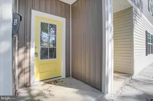 36 Dahlgren Street E, Greencastle, PA 17225 - Photo 5