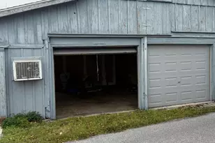 145 W W Main St, Waynesboro, PA 17268 - Photo 5