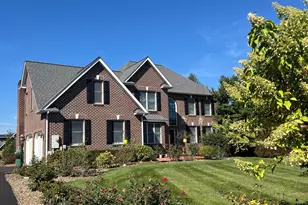 3325 Muirfield Dr, Chambersburg, PA 17202 - Photo 3