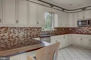 3325 Muirfield Dr, Chambersburg, PA 17202 - Photo 17