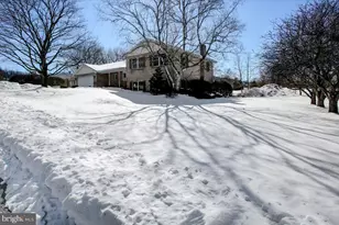 482 Beech Tree St, Shippensburg, PA 17257 - Photo 3