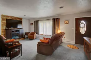 56 Field Cir, Chambersburg, PA 17202 - Photo 7