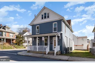 101 Fairview Avenue W, Waynesboro, PA 17268 - Photo 3