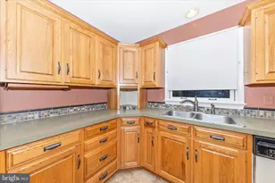 791 Allison Dr, Greencastle, PA 17225 - Photo 9