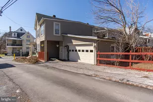 115 W 2nd St, Waynesboro, PA 17268 - Photo 29