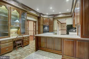 1015 Buchanan Trail E, Greencastle, PA 17225 - Photo 25