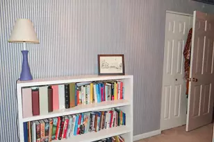 842 Woodlawn Dr, Chambersburg, PA 17201 - Photo 13