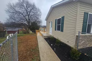 1920 Maylinn Dr, Chambersburg, PA 17202 - Photo 51