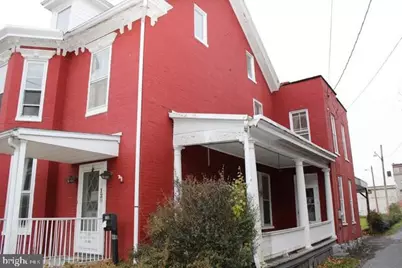 130 S Broad Street, Waynesboro, PA 17268 - Photo 3