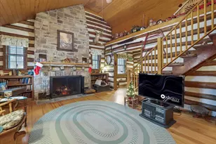 10086 Golf Course Rd, Fayetteville, PA 17222 - Photo 13