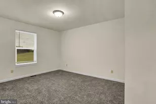 186 Delano Dr, Chambersburg, PA 17201 - Photo 13