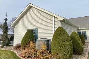 1476 Spring Side Dr E, Chambersburg, PA 17202 - Photo 27