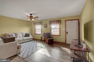 3555 Harold Pl, Greencastle, PA 17225 - Photo 5