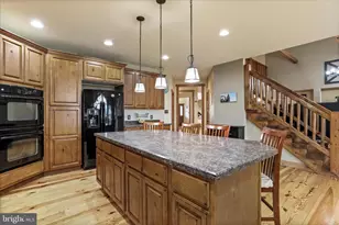 9763 Blue Spring Rd, Mercersburg, PA 17236 - Photo 17