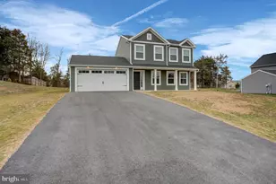 4307 Percy Ave, Chambersburg, PA 17202 - Photo 3