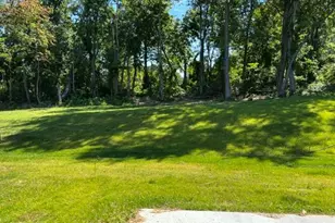212 Grace Ann Ct, Fayetteville, PA 17222 - Photo 5