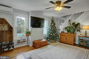 249 E Madison St, Greencastle, PA 17225 - Photo 5