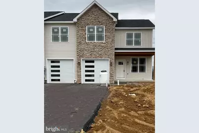 11816 Mystic Rock Ln S, Waynesboro, PA 17268 - Photo 1