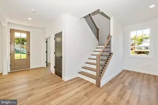 1383 Shannon DR S, Greencastle, PA 17225 - Photo 3