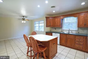 71 Obsidian Dr, Chambersburg, PA 17202 - Photo 9