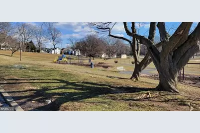 304 Walnut Street #B, Waynesboro, PA 17268 - Photo 13