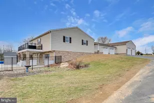 60 Armory Dr, Chambersburg, PA 17202 - Photo 39