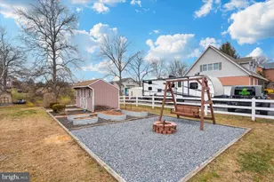 110 Topaz Dr, Chambersburg, PA 17202 - Photo 43