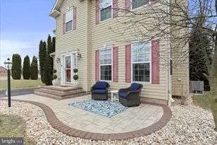 5898 Gabrielle Ln, Chambersburg, PA 17202 - Photo 5