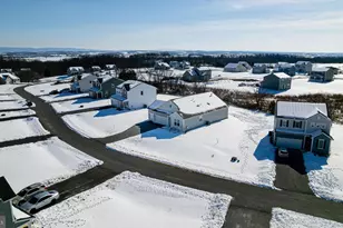 2098 Mandarin Dr, Chambersburg, PA 17202 - Photo 35