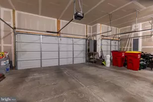 2098 Mandarin Dr, Chambersburg, PA 17202 - Photo 27