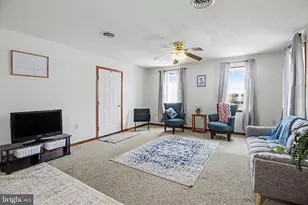 722 Fireside Dr, Shippensburg, PA 17257 - Photo 5