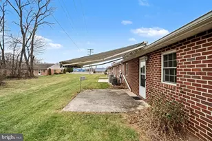 722 Fireside Dr, Shippensburg, PA 17257 - Photo 19